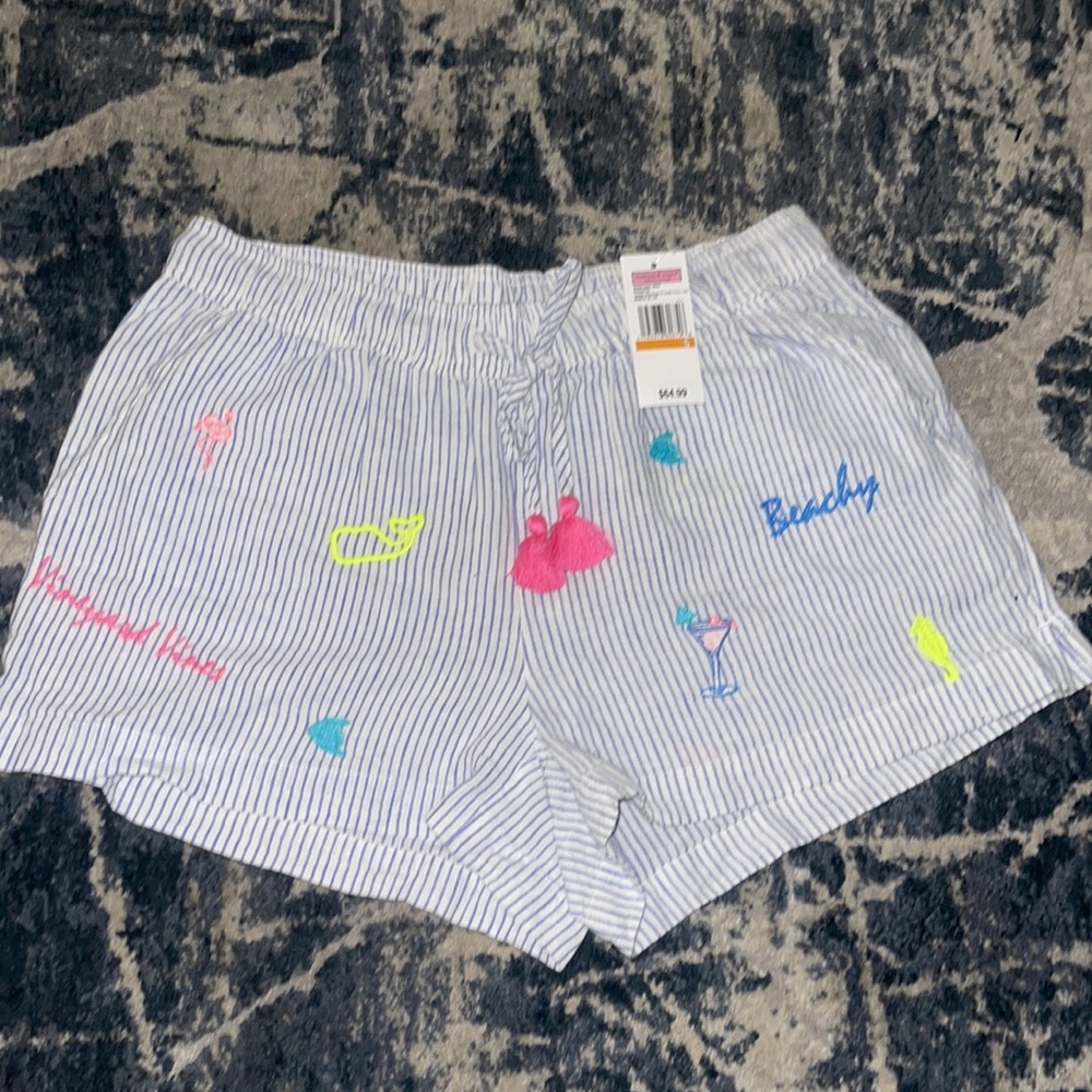 Vineyard vines shorts